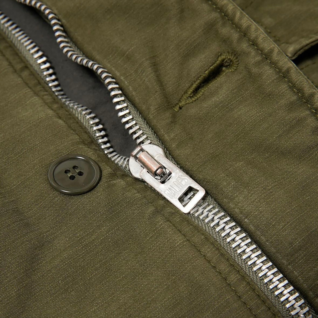 MASSES]A-2 DECK JKT/OLIVE – R&Co