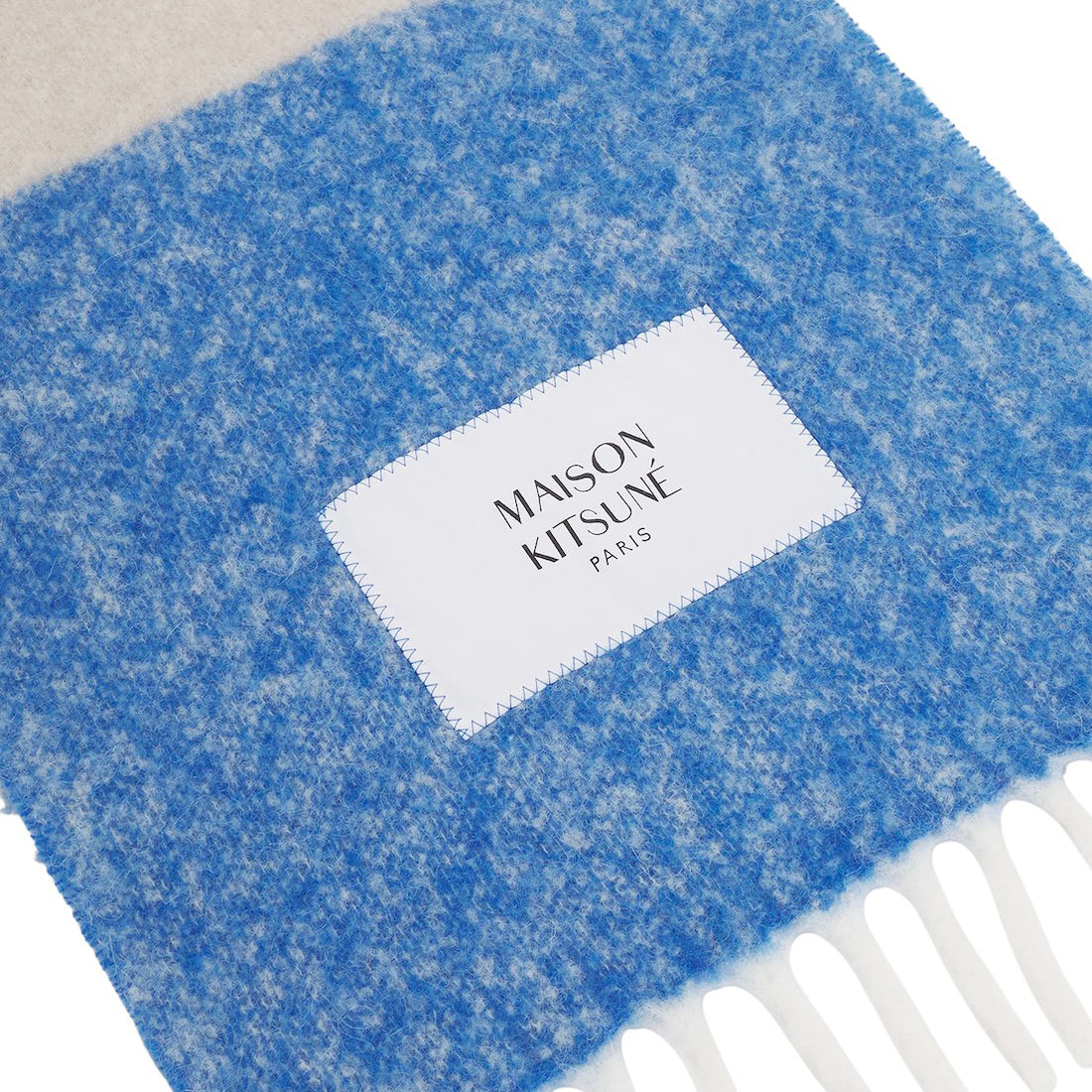[MAISON KITSUNE]ALPACA STRIPED SCARF/Feather beige/lapis blue(PM06203WA0022)