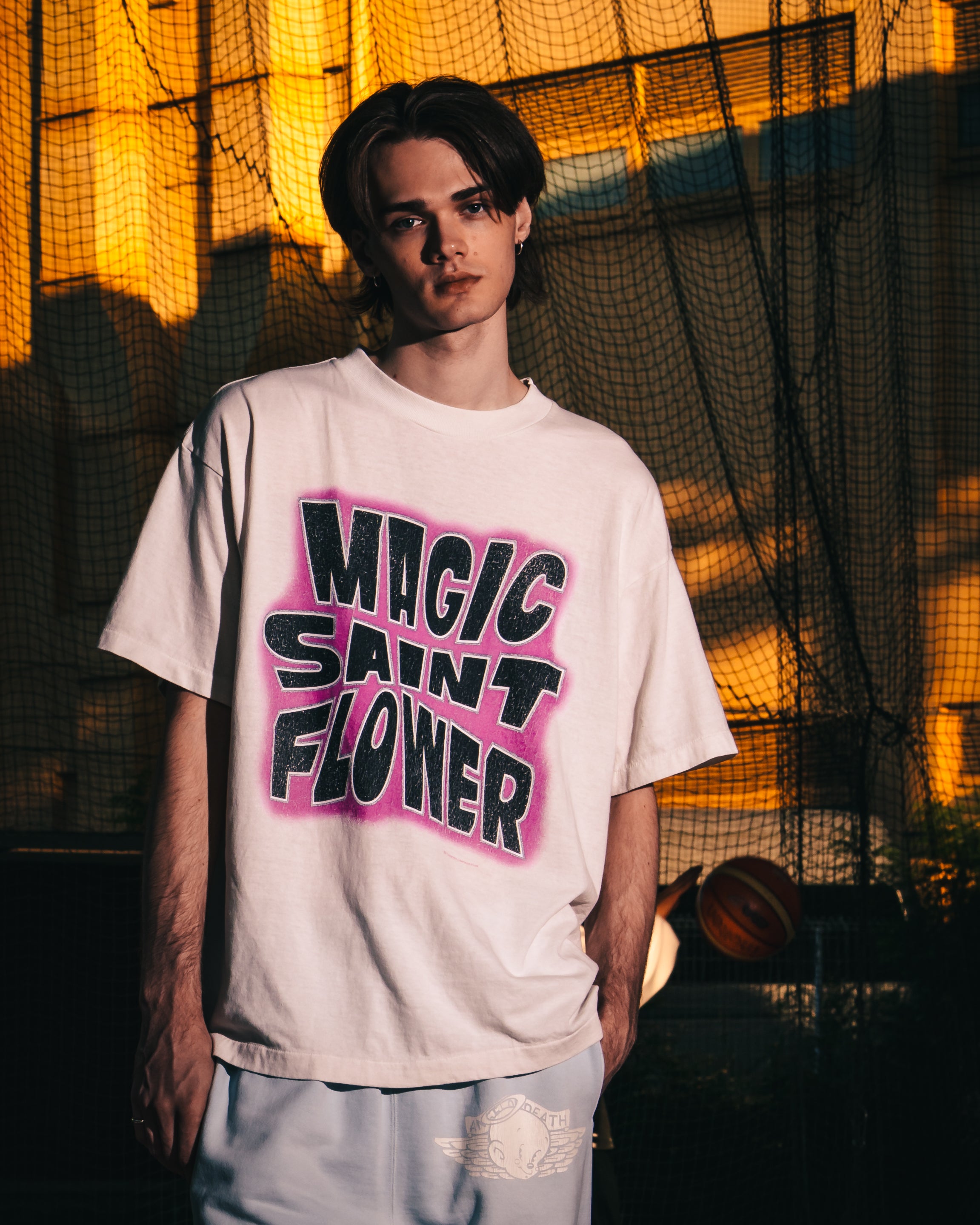 SAINT Mxxxxxx]SS T-SHIRT/MAGIC SAINT/WHITE(SM-MK8-0000-010) – R&Co.