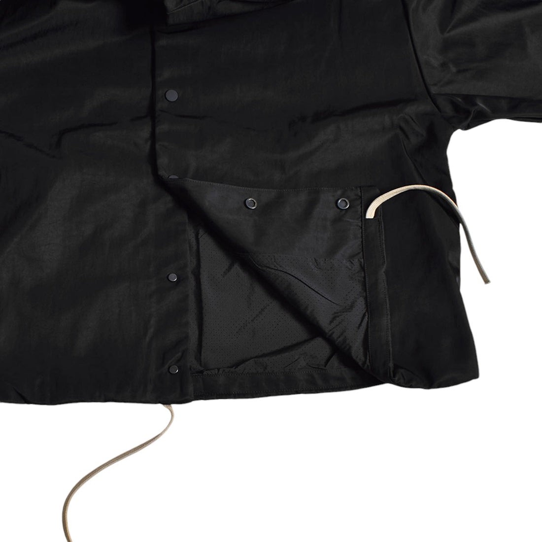 [ESSENTIALS]TEXTURED NYLON HOODED COACHES JACKET/BLACK(202BT246370F)