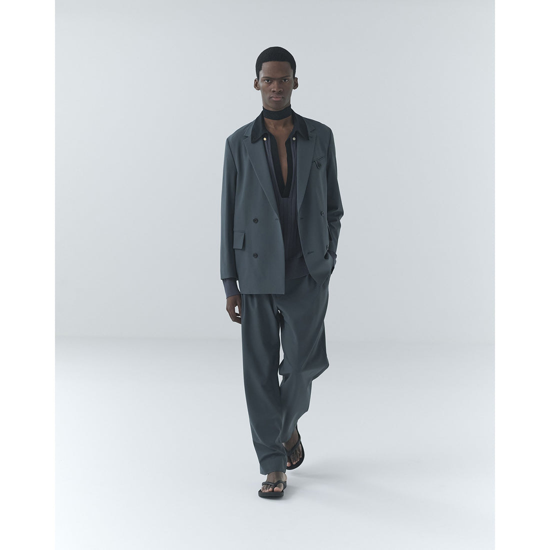 [CULLNI] Wool Dry Stretch Cloth Button-Tab Pocket Tailored Jacket (26-SS-012)