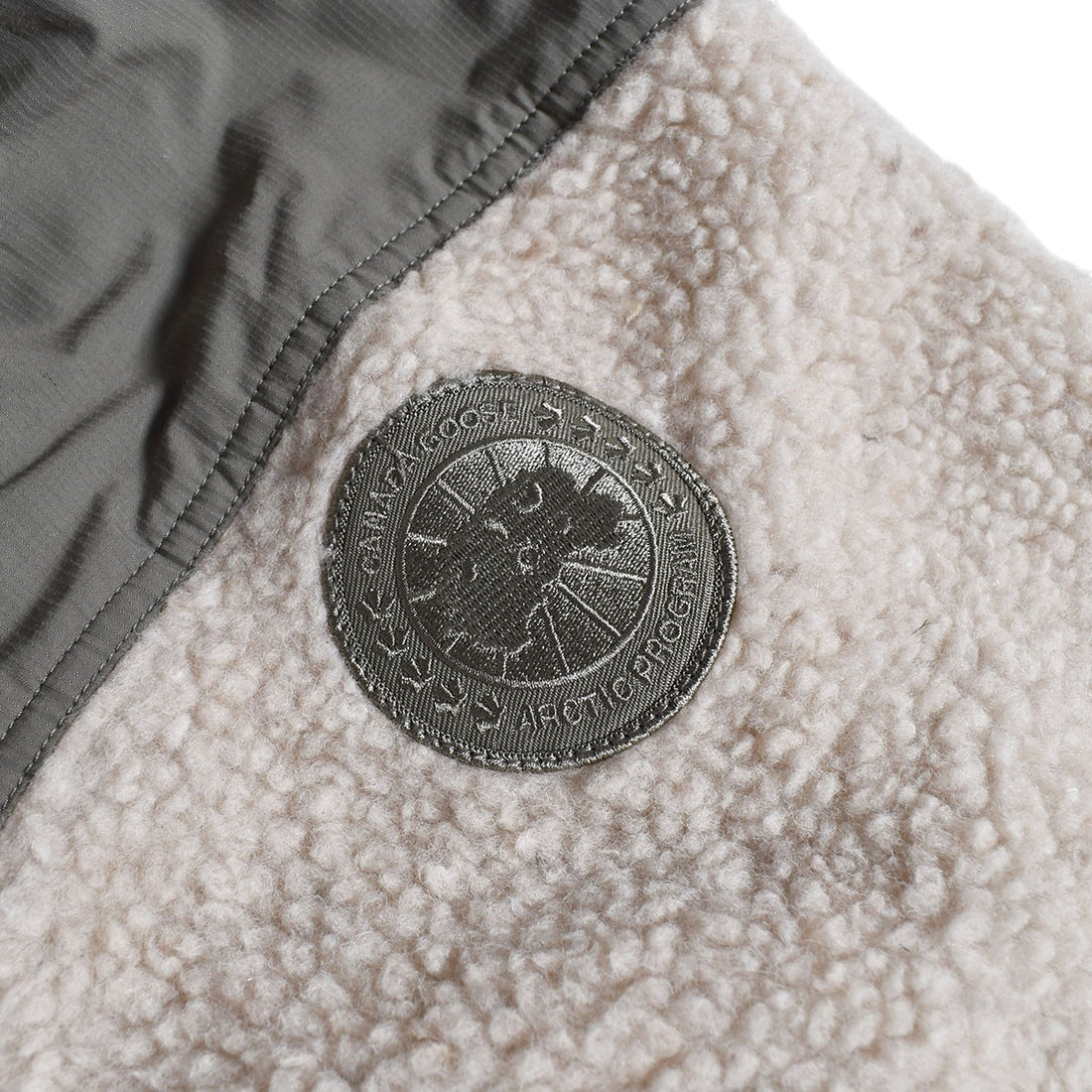 [CANADA GOOSE]Mens Alberni Reversible Fleece Bomt/LIGHT TAN(7067M)