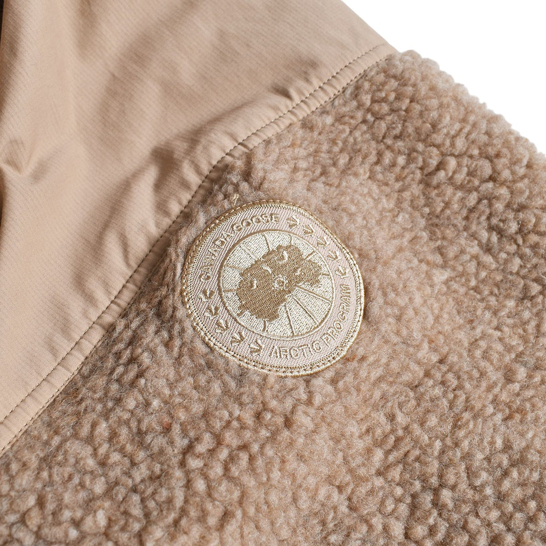 [CANADA GOOSE]Mens Alberni Reversible Fleece Bomt/SAND(7067M)