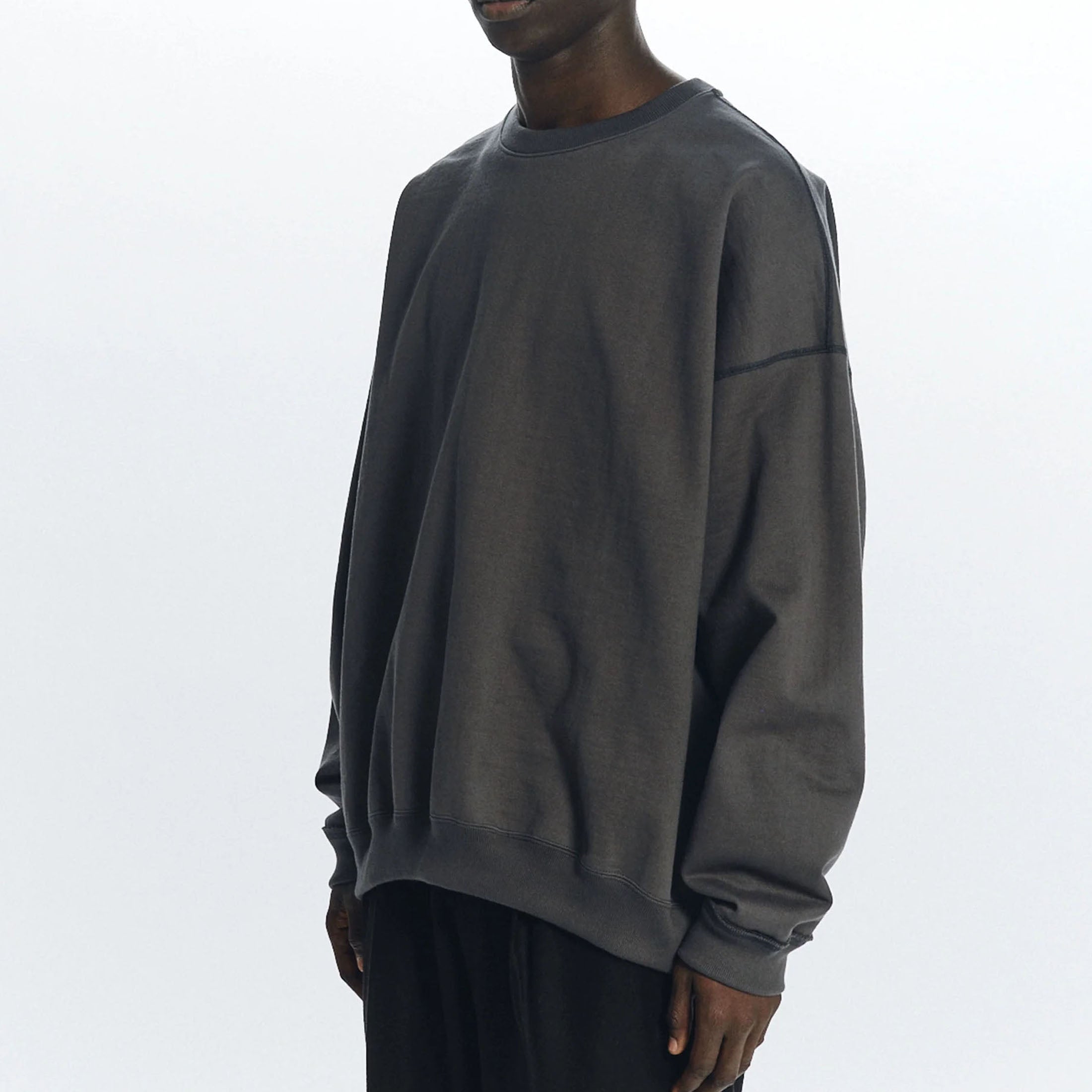 【極美品】MARKAWARE HUGE SWEAT Black 1 MARKAWARE]HUGE SWEAT/BLACK(A25C09CS01C) – R&Co.