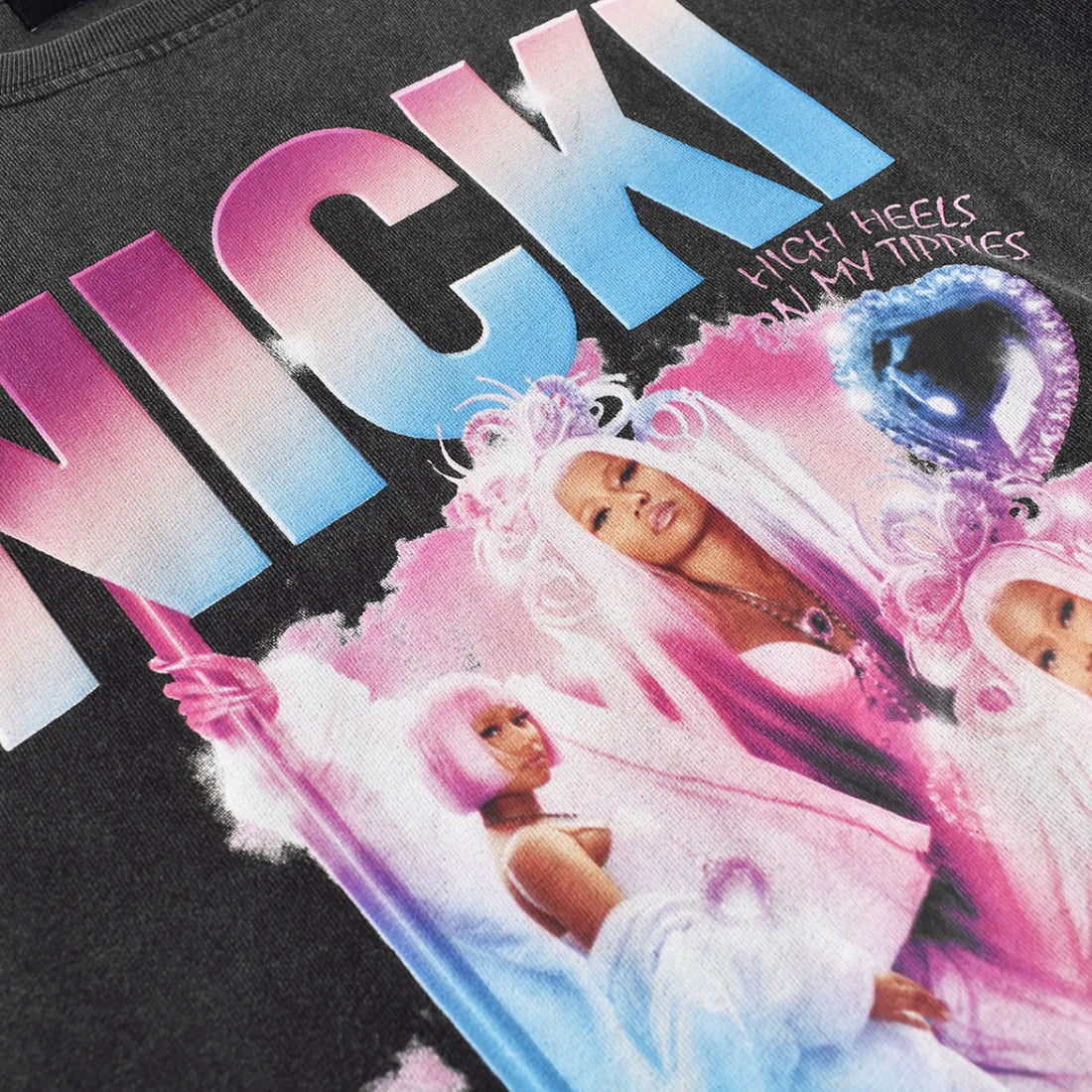 [U/MUSIC]UIZZ-22570/Nicki Minaj Pink Friday2 World Tour/SS Tee/BLACK(UM-MK8-0000-012)