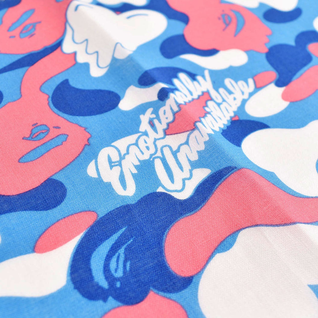 [EMOTIONALLY UNAVAILABLE]× A BATHING APE EU APE ALOHA BANDANA/BLUE(EU-MK8-0000-C10)