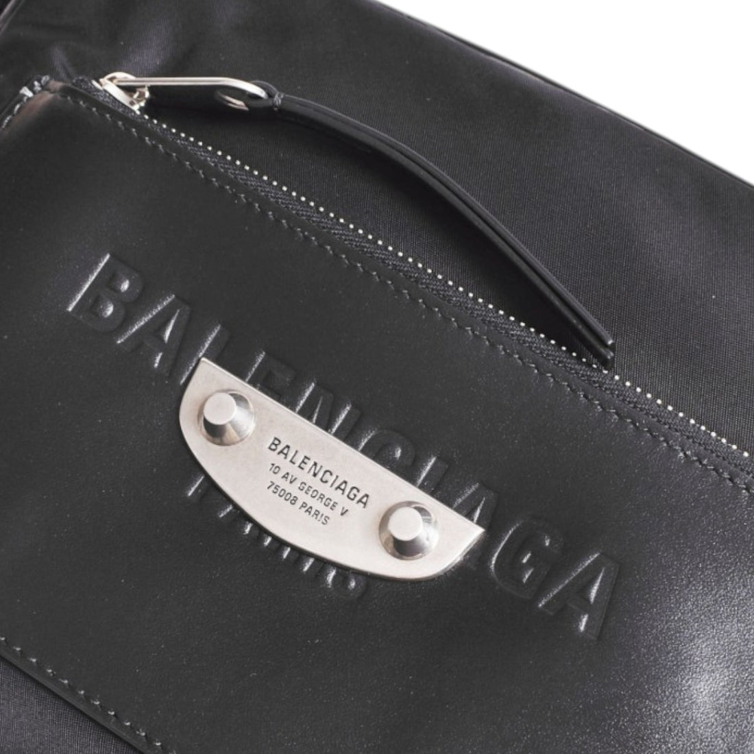 [BALENCIAGA]SLEEK MENS NYL ZIP CROSSBODY S(A000HG2ACPU)