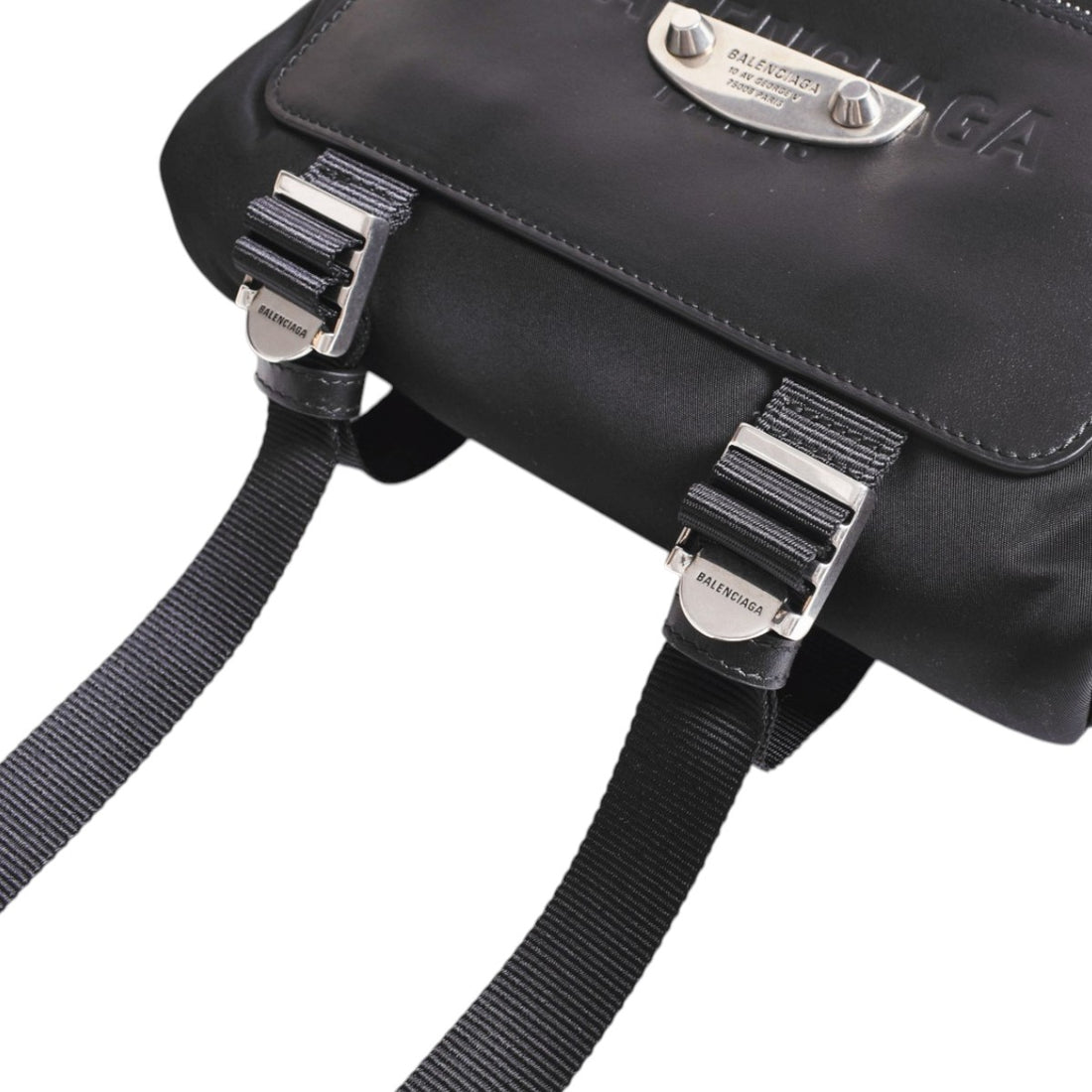 [BALENCIAGA]SLEEK MENS NYL ZIP CROSSBODY S(A000HG2ACPU)