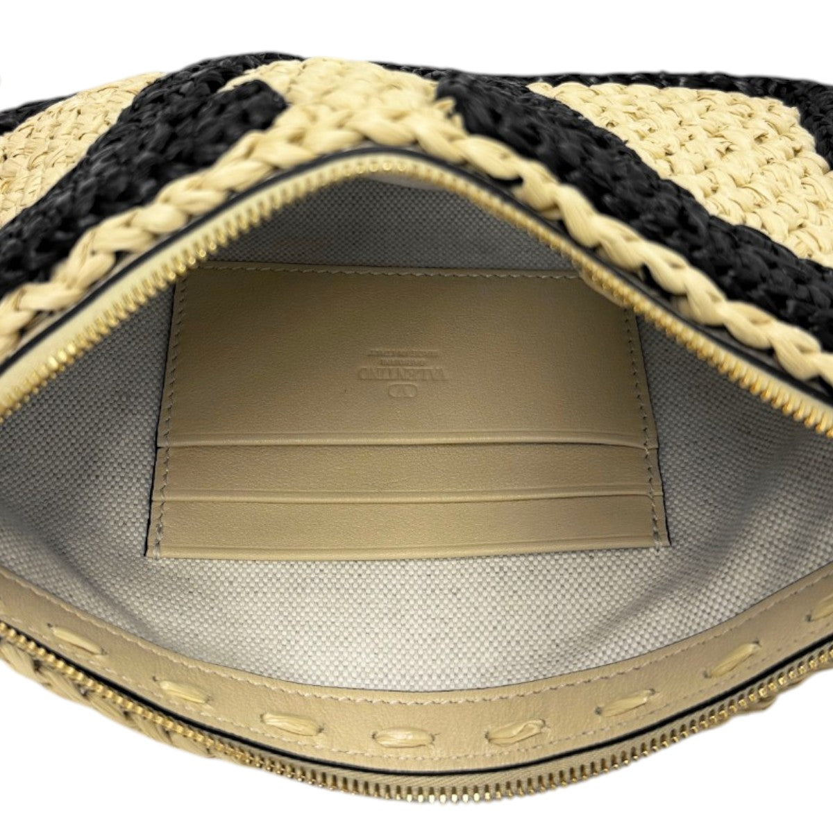 VALENTINO]POUCH/NATURAL(8W2P0AR2NQA) – R&Co.