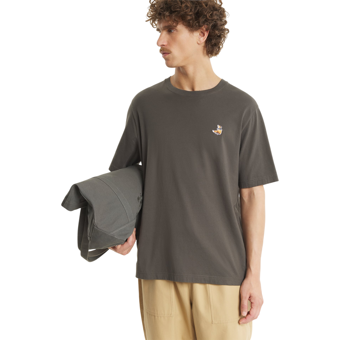 [MAISON KITSUNE] ドリーミング フォックス コンフォート Tシャツ (QM00102KJ7026)