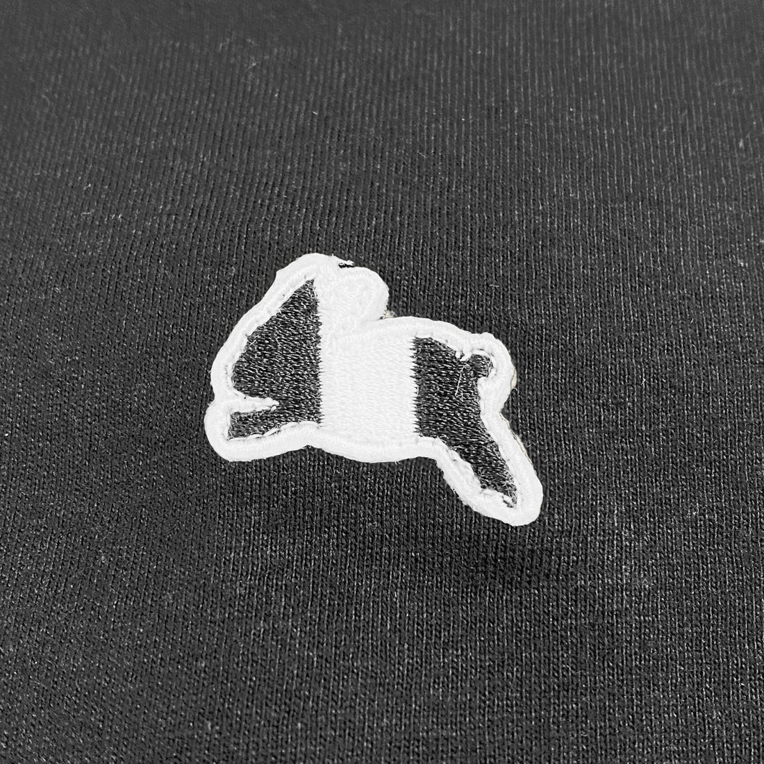 [R&Co.]RABBIT EMBROIDERY T-SHIRT/BLACK/BLACK×WHITE(R251-0101)