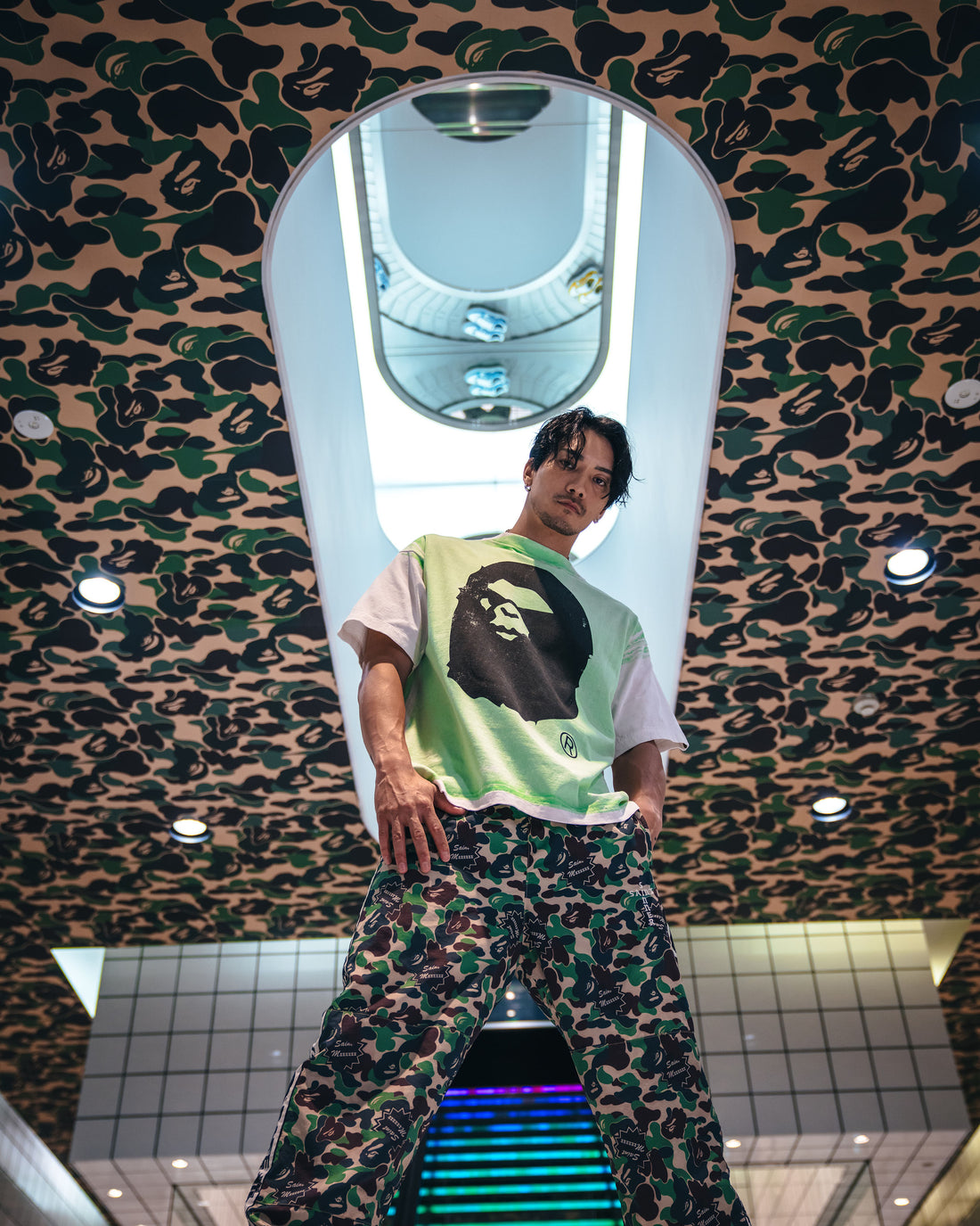[SAINT Mxxxxxx]BAPE_SS TEE/HANDPRINTWHITE/GREEN(SM-HR1-0000-C34)