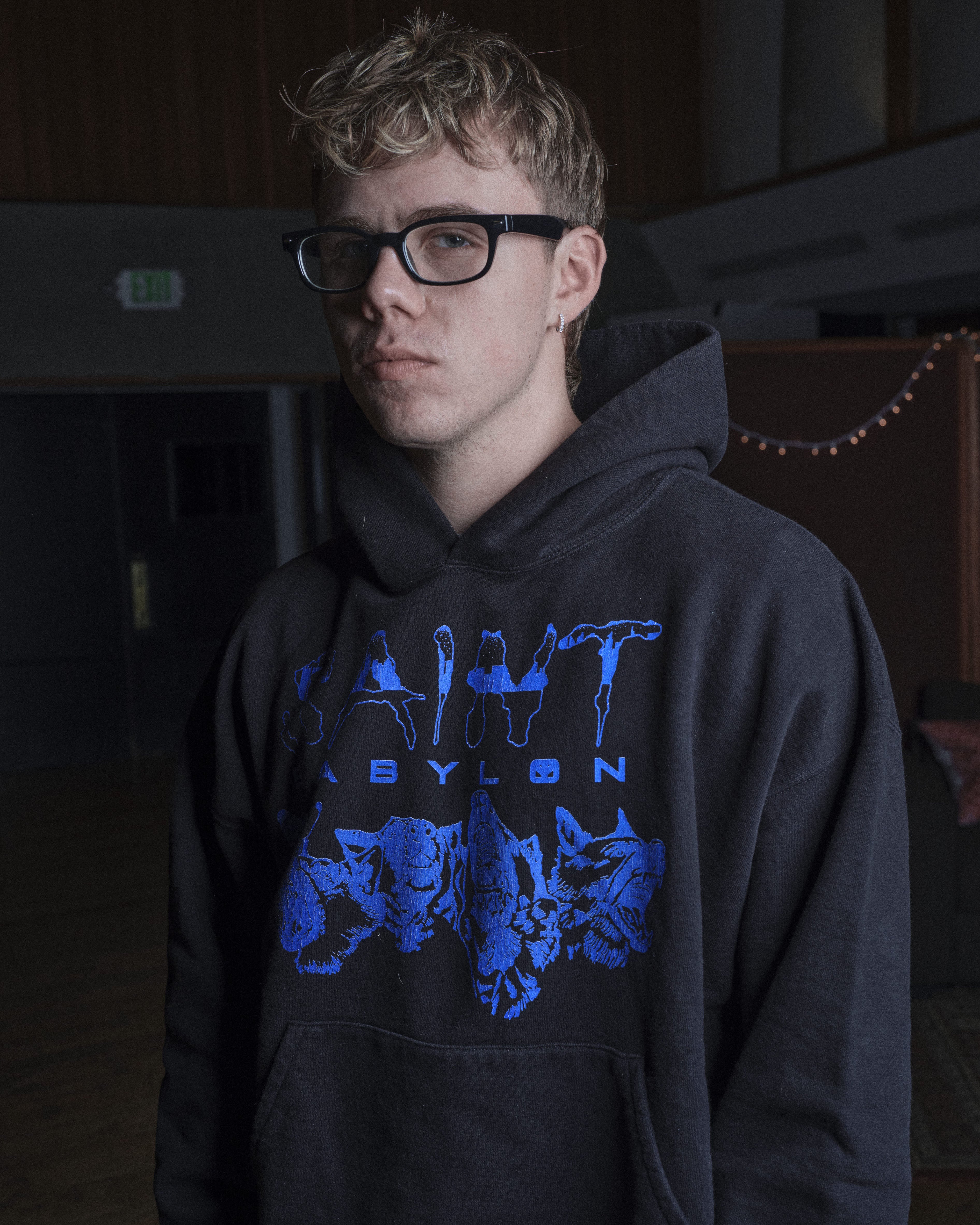 BABYL PULLOVER HOODIE L SIZE 未開封新品 LittleSunnyBite/リトルサニーバイト/lacy logo hoodie | L.H.P