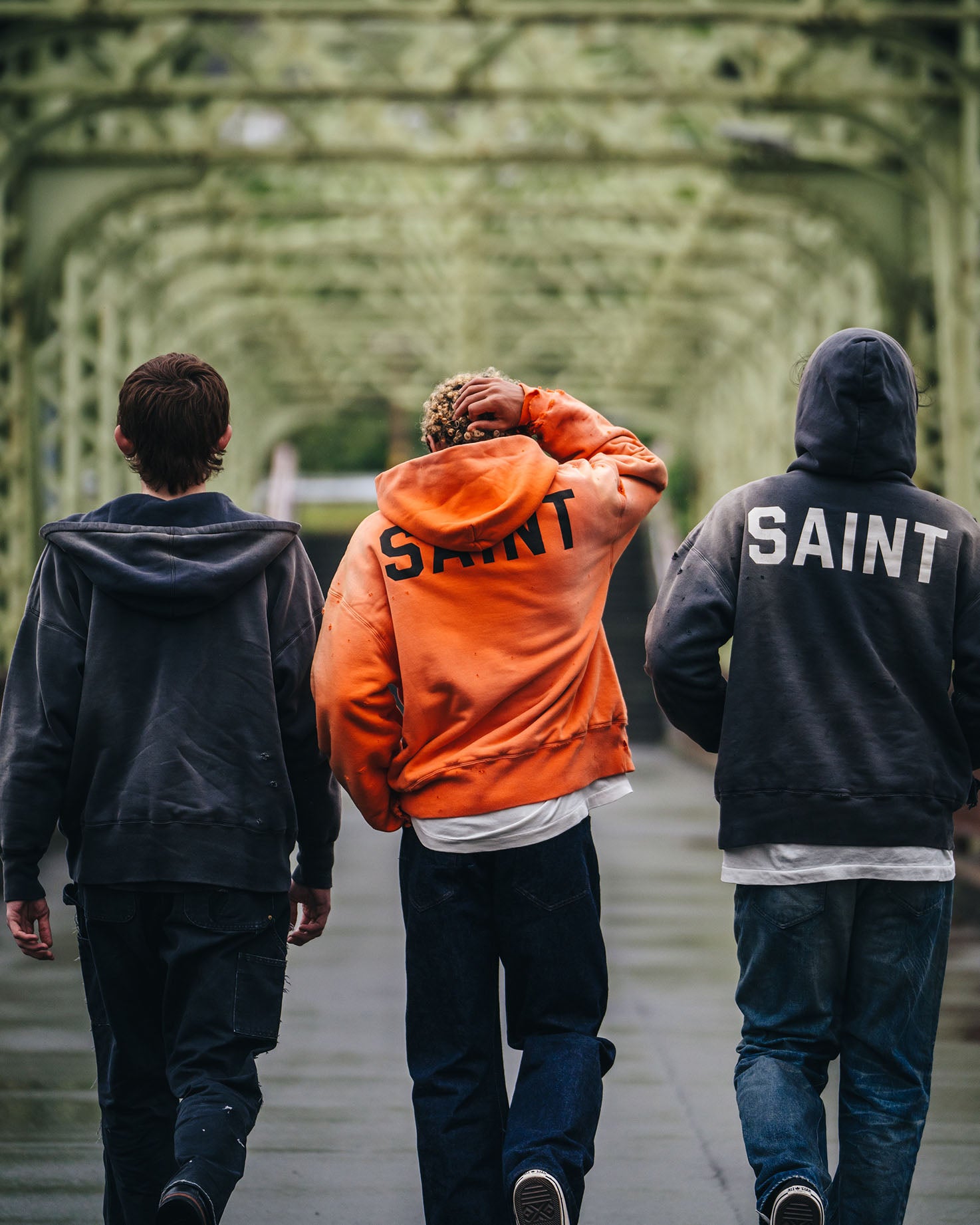 ベロ SAINT Mxxxxxx]BB_DBL FACE HOODIE/SAINT/BLACK(SM-HR1-0000-C56) – R&Co.