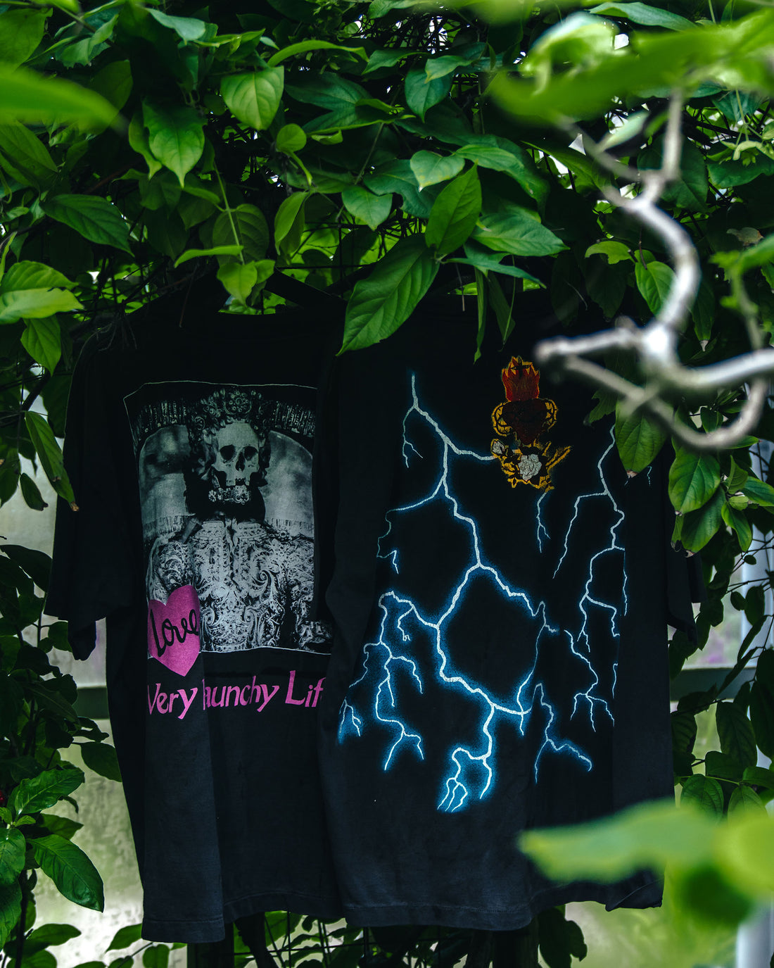 SAINT Mxxxxxx]SS TEE/LOVE/BLACK(SM-HR8-0000-012) – R&Co