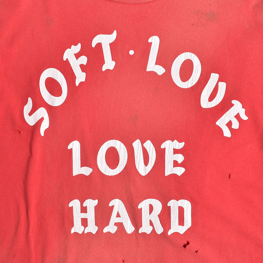 SAINT Mxxxxxx]LS TEE/SOFT LOVE/RED(SM-YS8-0000-021) – R&Co