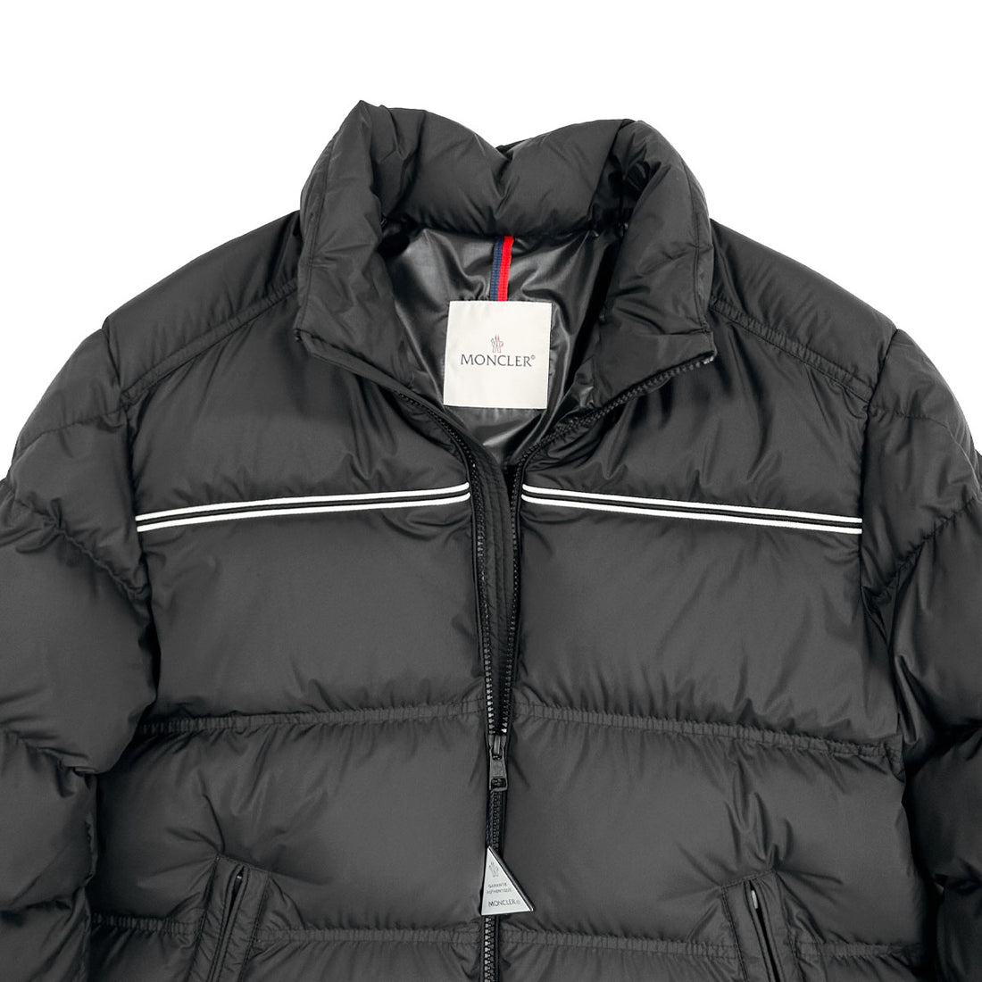 [MONCLER]BOUVAQUE GIUBBOTTO (1A000-17-597YW)
