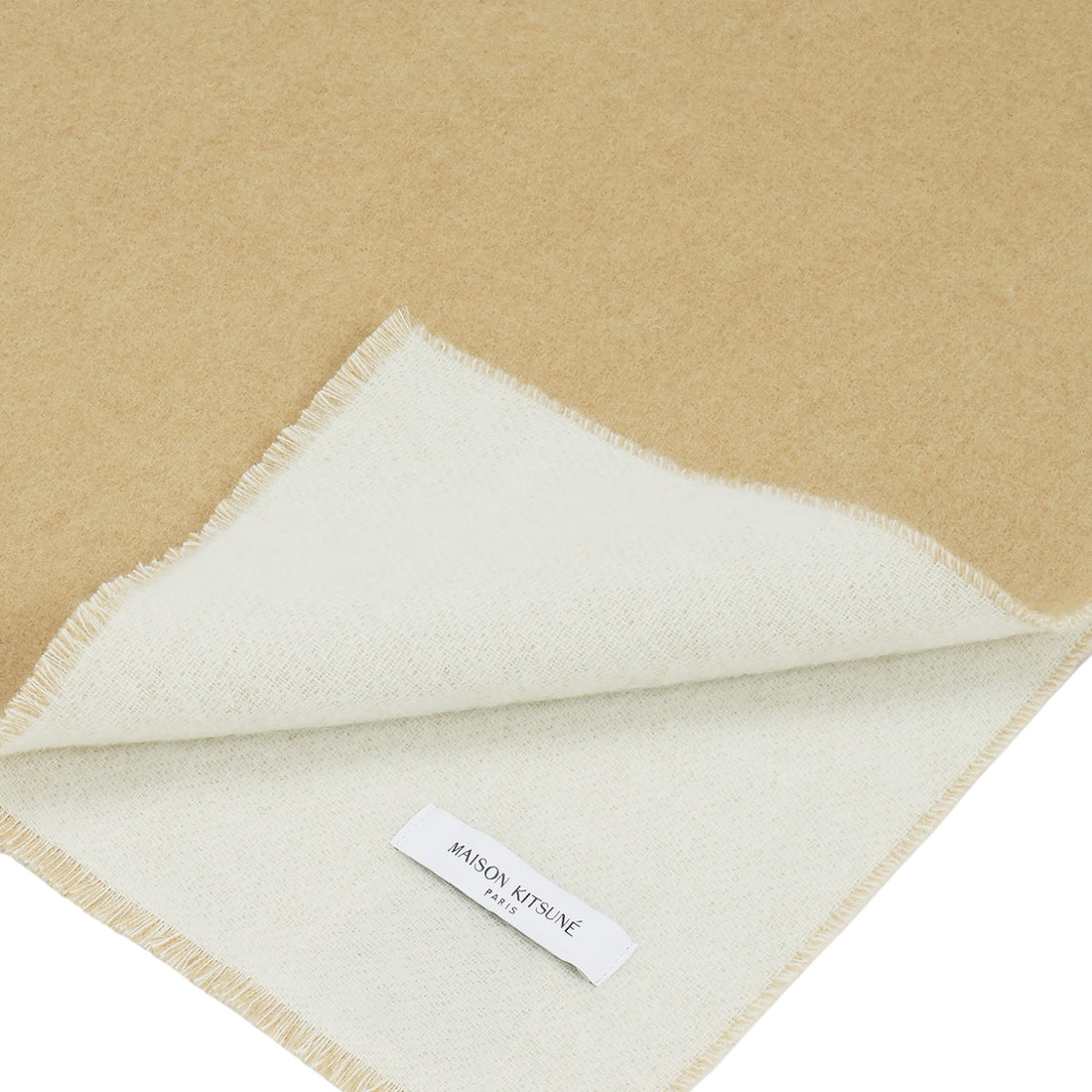 [MAISON KITSUNE]MAISON KITSUNE HANDWRITING SCARF/Light camel(PM06202WB0038)