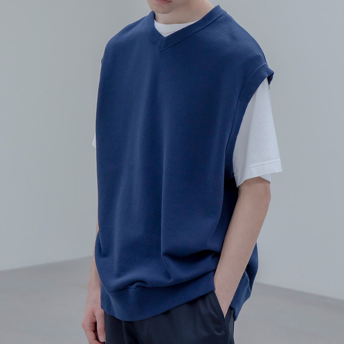 [uniform experiment]V NECK SWEAT VEST(UE-240041)