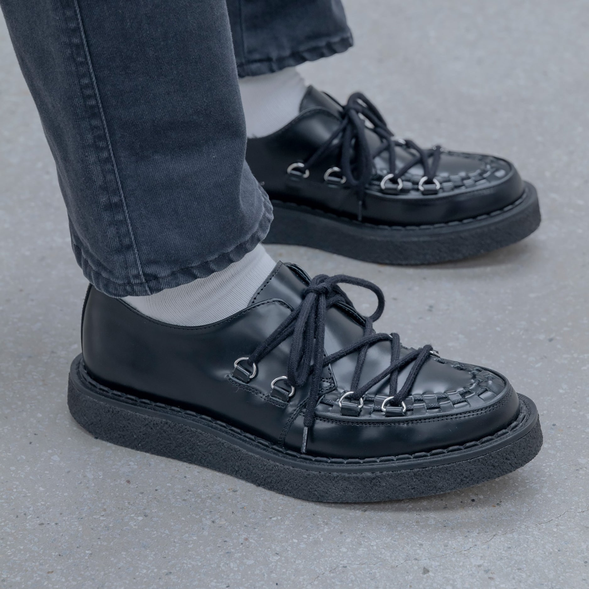 E COX uniform experiment ギブソン クリーパー uniform experiment]GEORGE COX HATTON MODIFIED/BLACK(UE-252081) – R&Co.