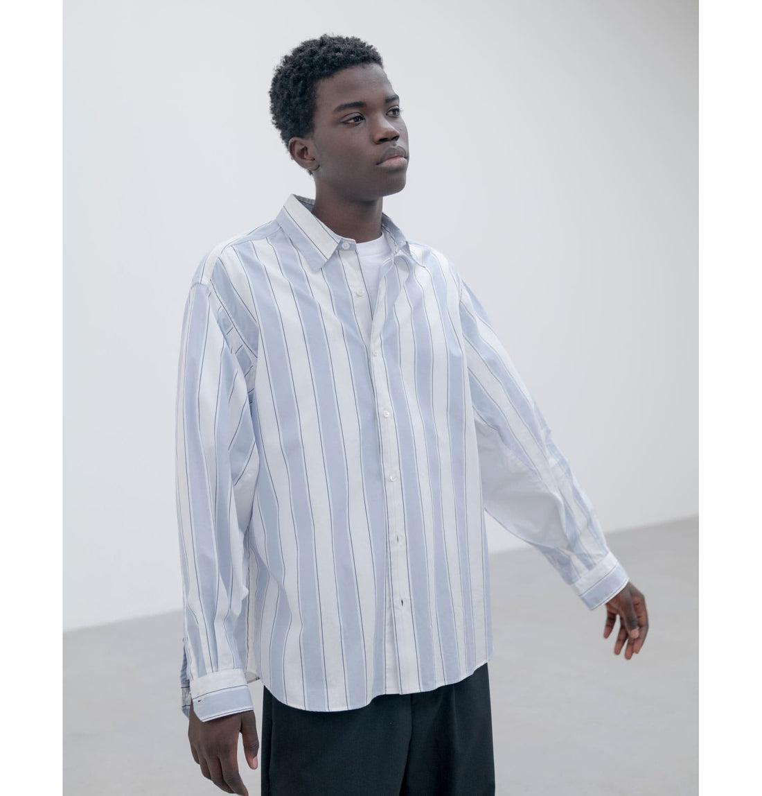 [uniform experiment]VENTILATION RELAX-FIT L/S SHIRT/LIGHT BLUE (STRIPE)(UE-260038)