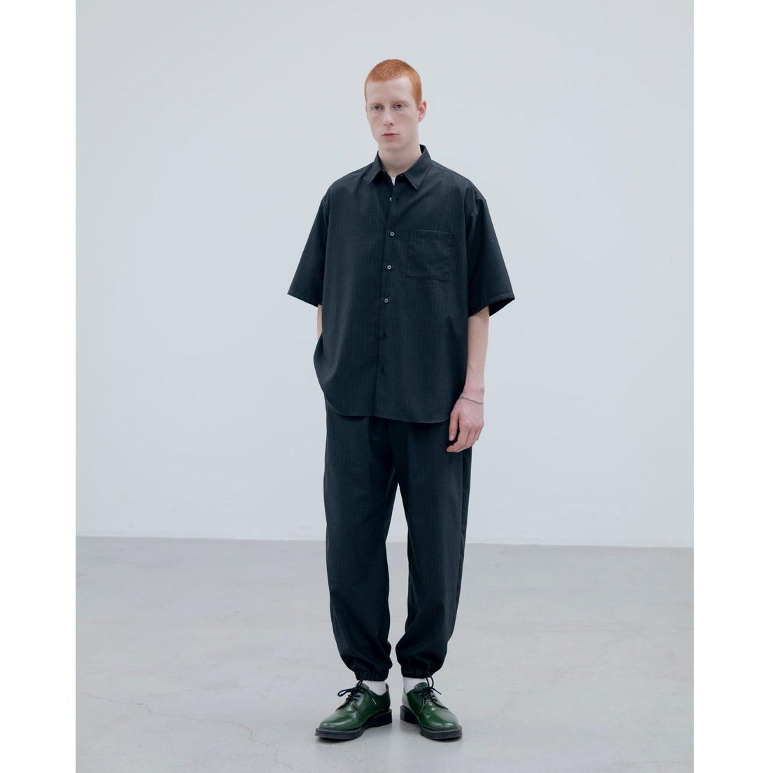 [uniform experiment]STRETCH WOOL SIDE POCKET JOGGER PANTS/A (BLACK STRIPE)(UE-260045)