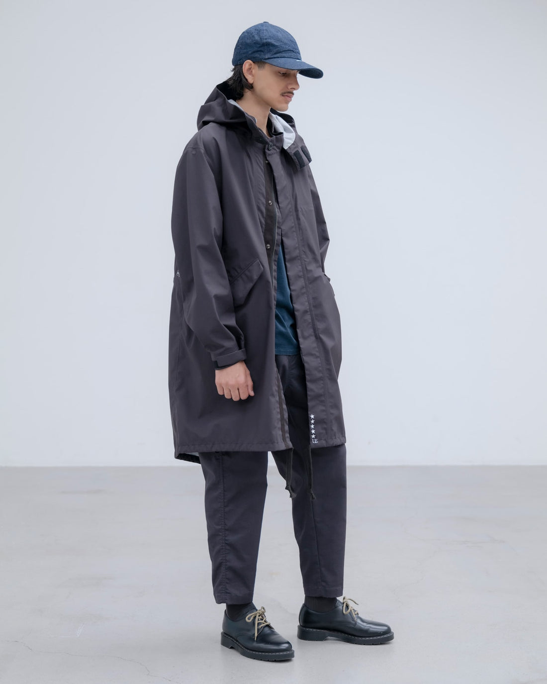 [uniform experiment]STRETCH TWILL SLIM CROPPED PANTS(UE-262006)