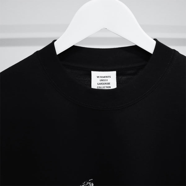 [VETEMENTS] MIXED LOGO T-SHIRT/BLACK(UA53TR220)
