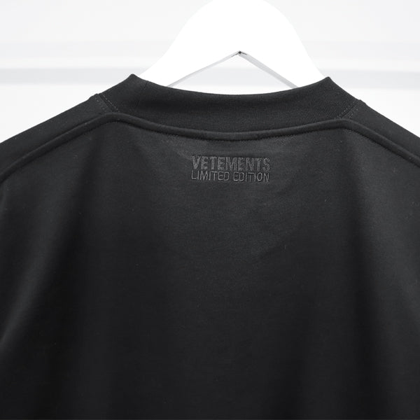 [VETEMENTS] MIXED LOGO T-SHIRT/BLACK(UA53TR220)