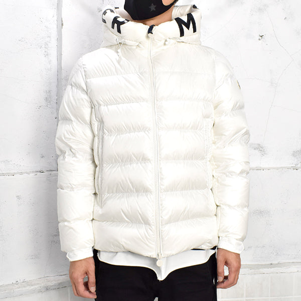 MONCLER青山店購入☆SALZMAN ホワイト 1