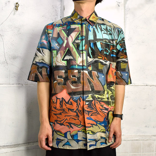 NEEN ALL OVER S/S SHIRT/MULTI(OMGS22-RTW1086/C)