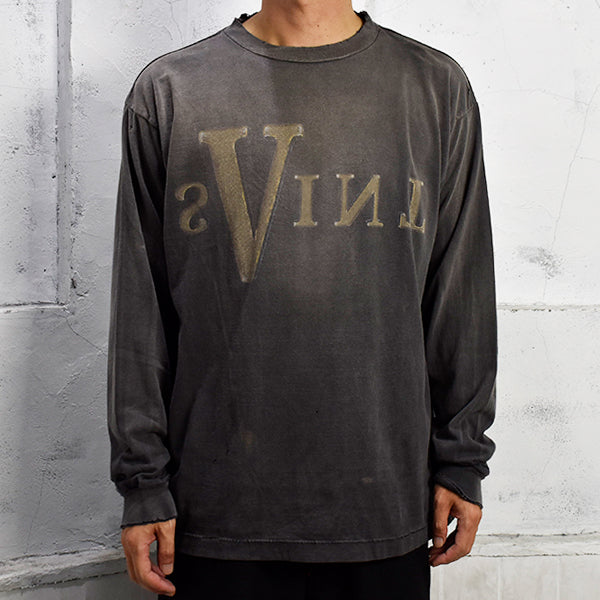 VL_LS TEE/MARIA/BLACK(SM-A22-0000-076) – R&Co.