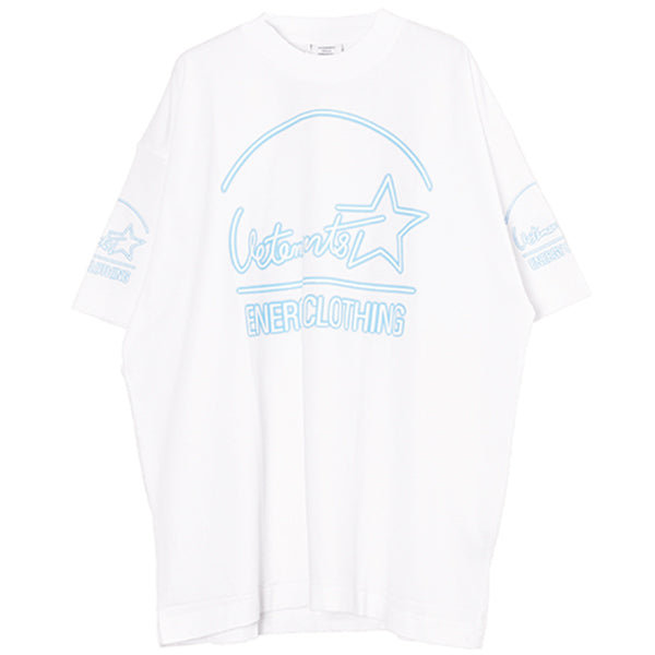贅沢品 VETEMENTS - XS メンズ ENERGYプリントTシャツ VETMENTS 贅沢品 VETEMENTS - XS メンズ ENERGYプリントTシャツ VETMENTS