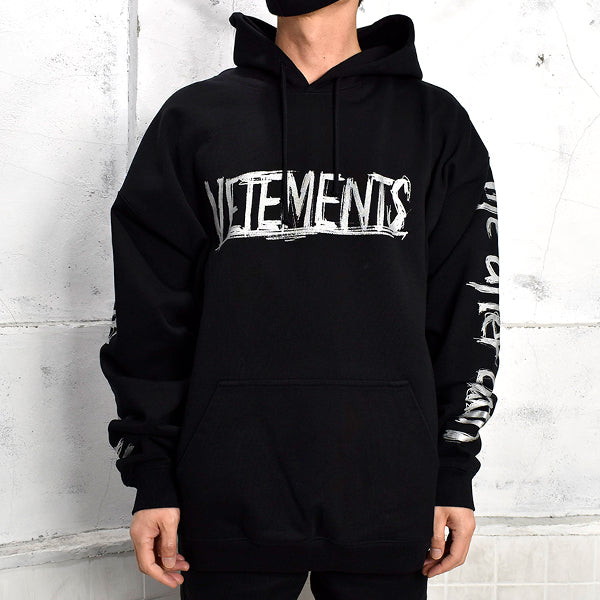 WORLD TOUR HOODIE/BLACK(UE52TR470) – R&Co