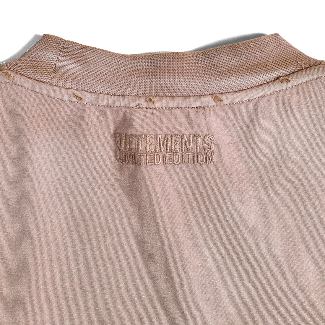 [VETEMENTS]MADE ON EARTH T-SHIRT/BEIGE(UE63TR690)