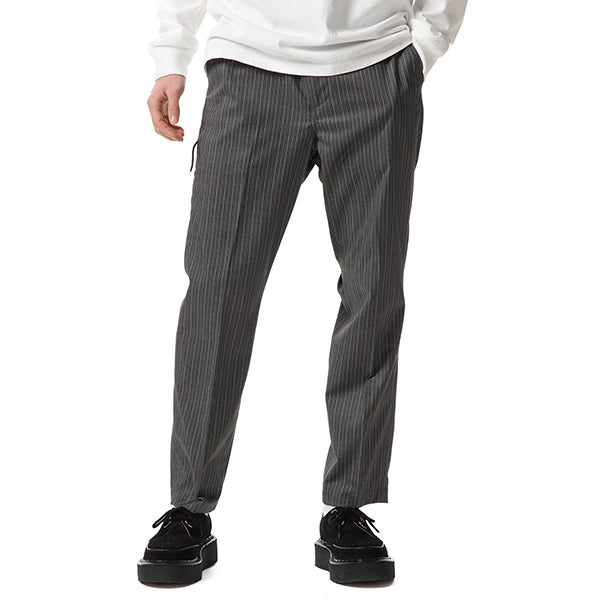 PIN STRIPED SIDE POCKET TAPERED PANTS(UE-212003)